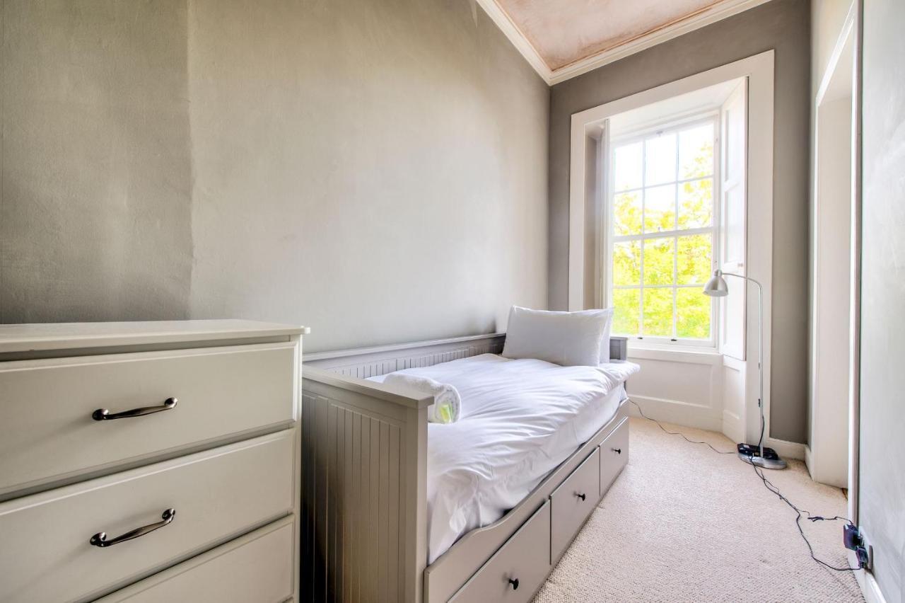 Joivy Bright & Spacious Apt In Stockbridge Edinburgh Dış mekan fotoğraf